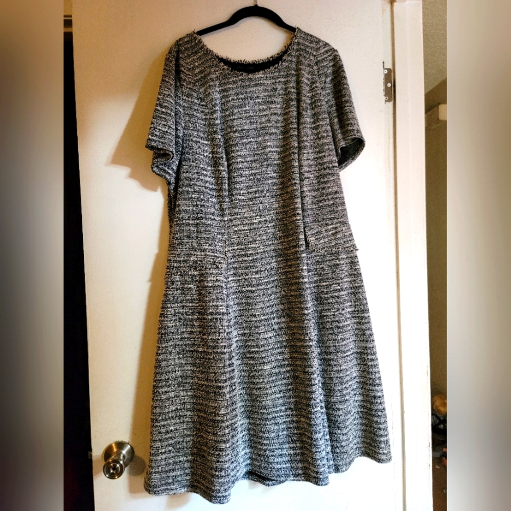 Tweed Chanel style black dress 22/24